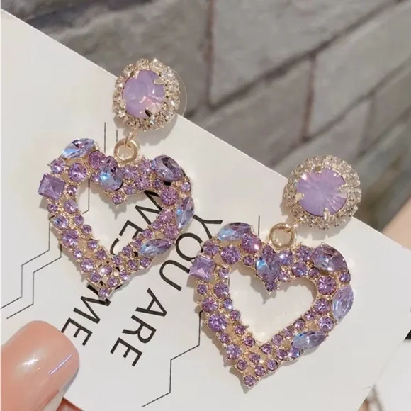 Elegant Purple Heart Earrings - Picture 2 of 2